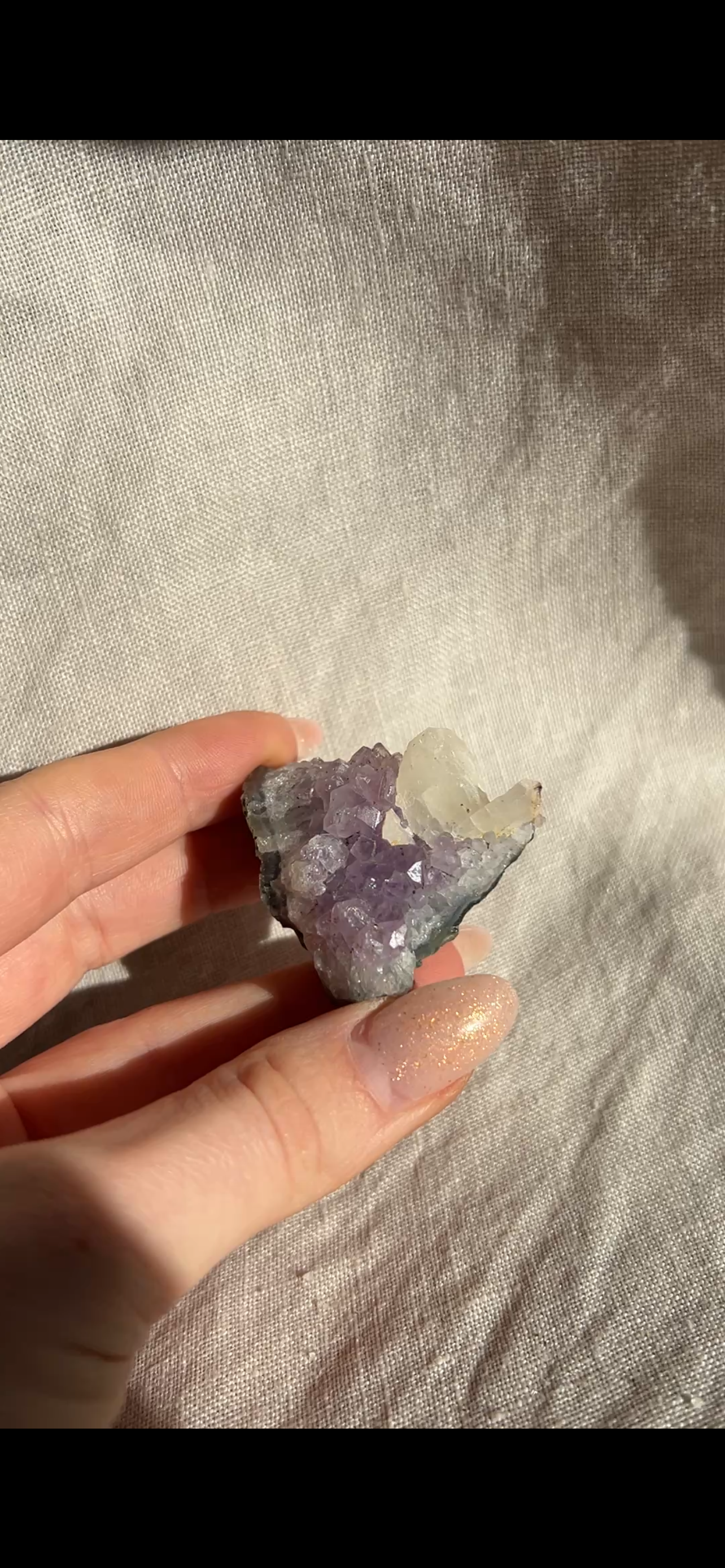 Amethyst – kleines Naturstück (ca. 25–40g)