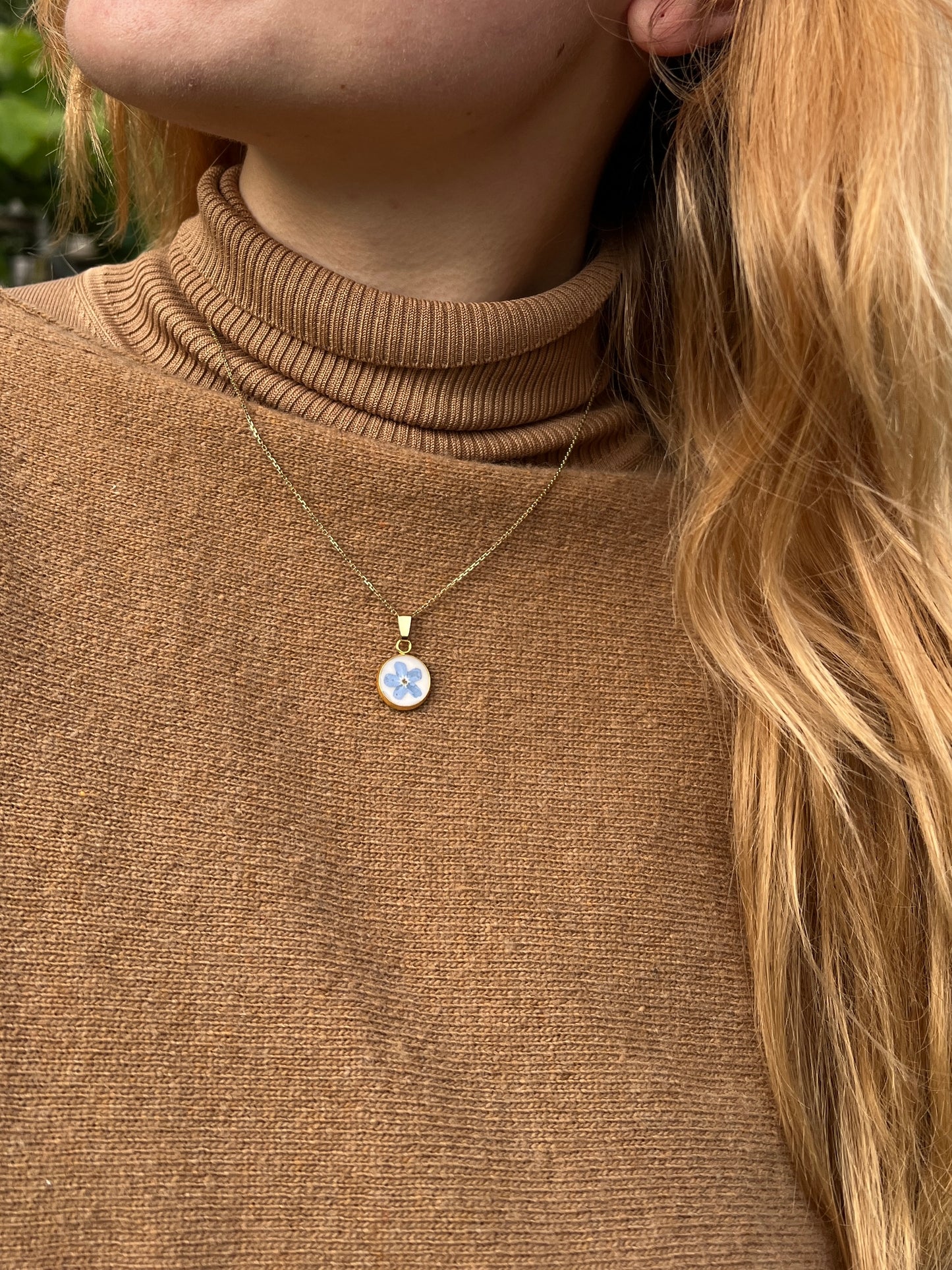 Forget me not Charm
