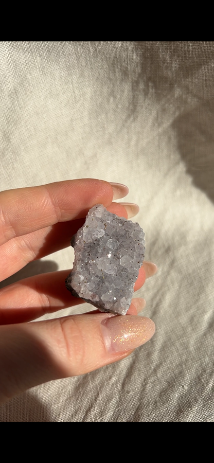 Amethyst – kleines Naturstück (ca. 25–40g)