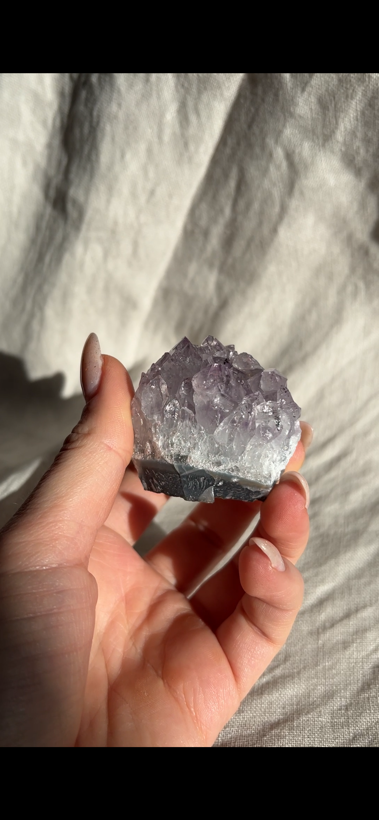 Amethyst – mittleres Naturstück (ca. 50–90g)