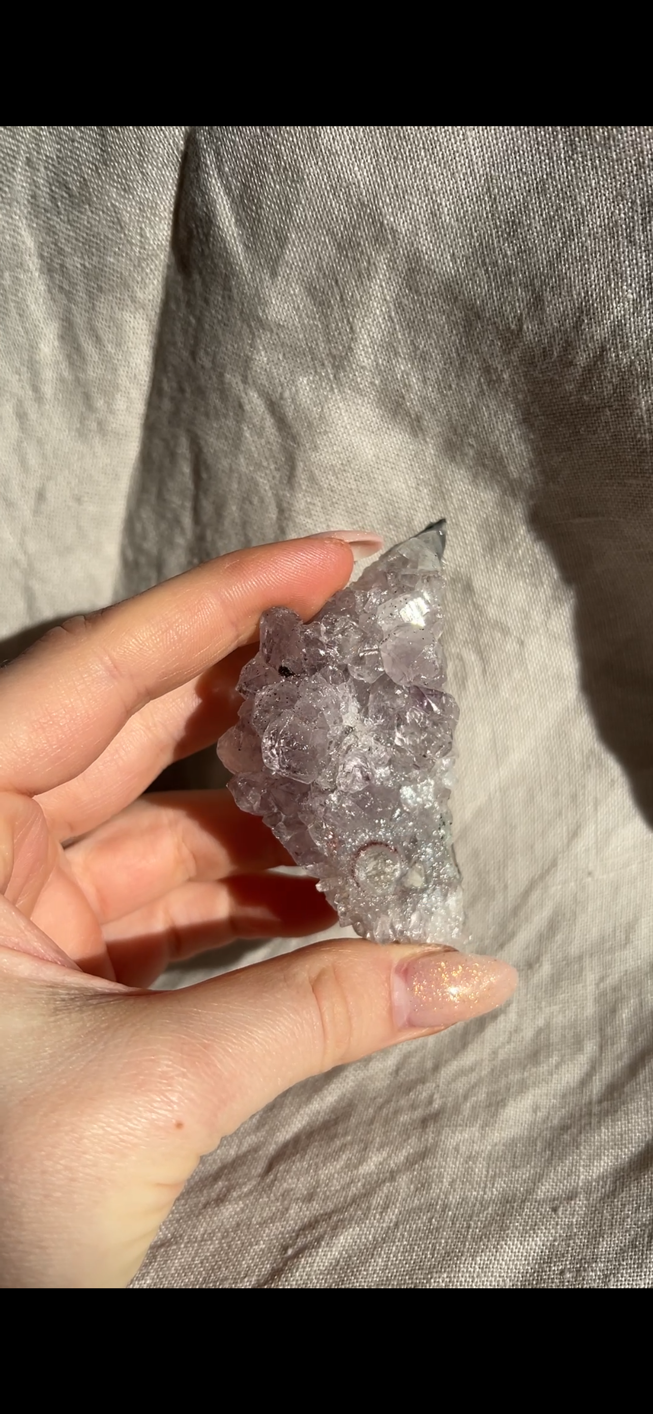Amethyst – mittleres Naturstück (ca. 50–90g)