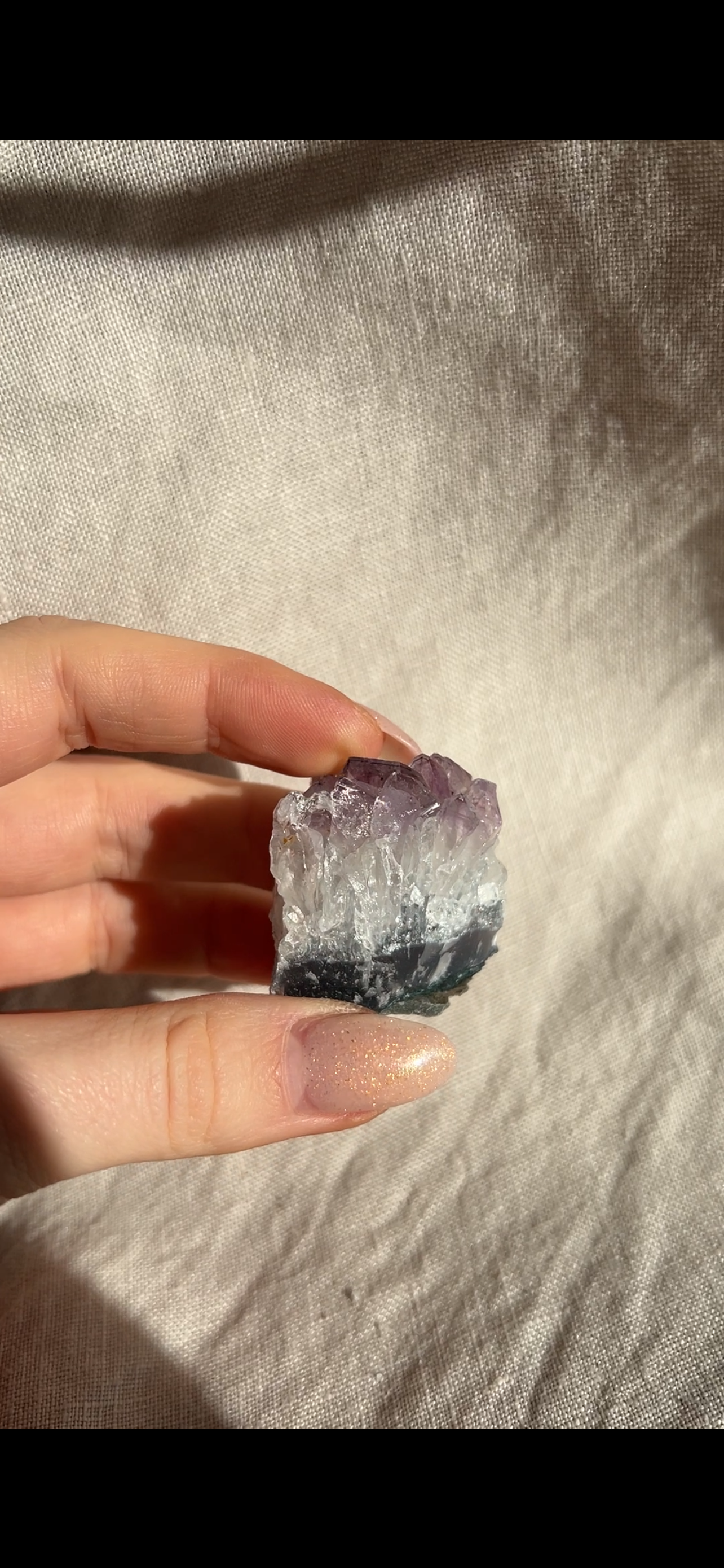 Amethyst – kleines Naturstück (ca. 25–40g)