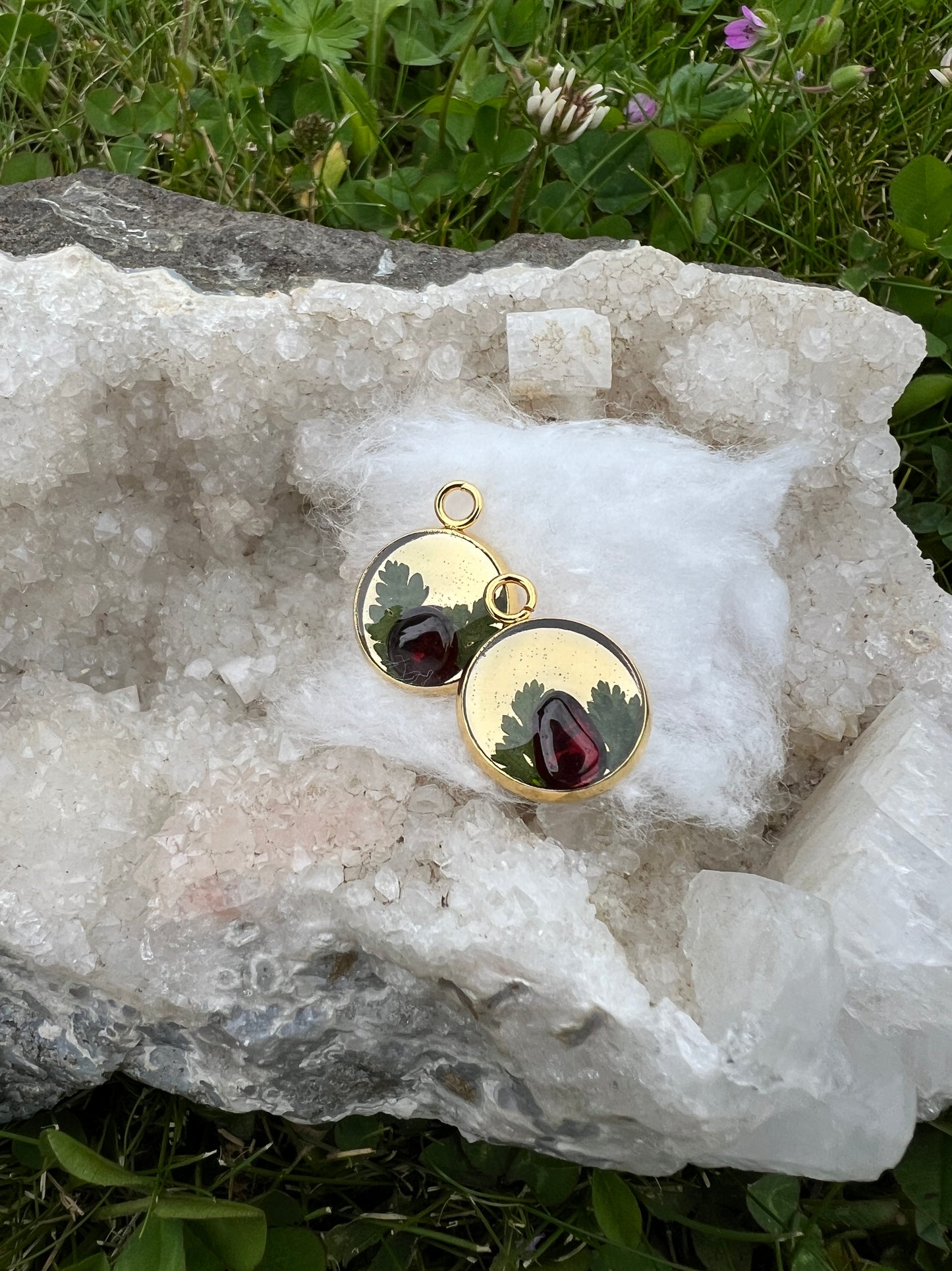 Crystal Granat mini Tinker Charms