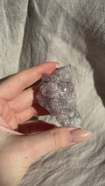 Amethyst – mittleres Naturstück (ca. 50–90g)